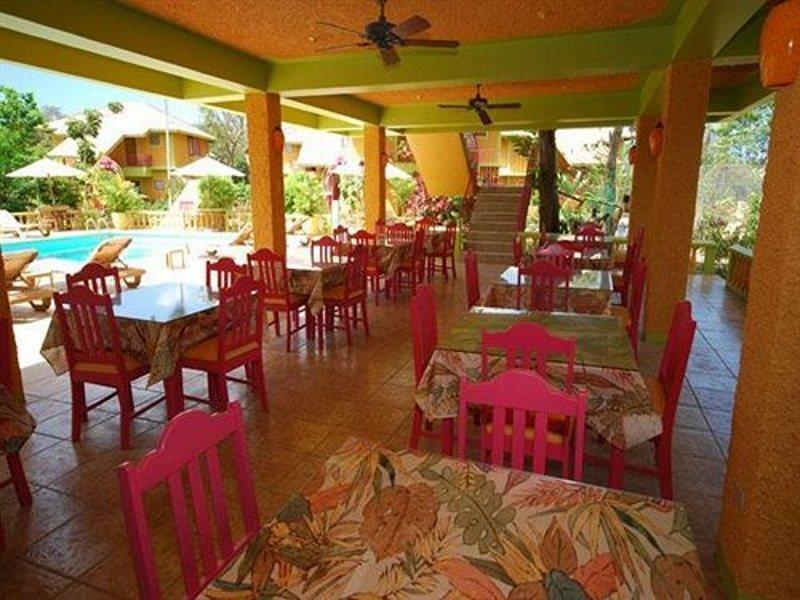 Oasis Resort Negril Restaurante foto